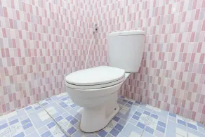 Hotel O Kawi Homestay - Bathroom