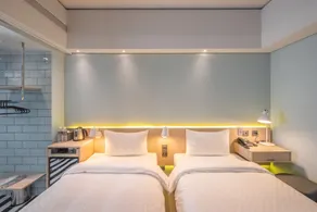 Ramble Hotel - Room
