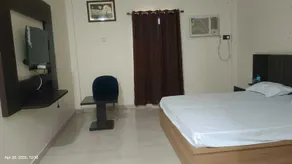 Hotel Kalika Stay-Inn - Room