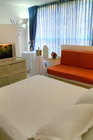 Hotel Guadaira Resort - Room