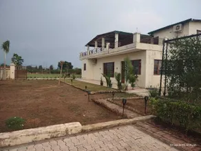 AA Hotels & Resorts - Chandigarh Panchkula - Fassade der Unterkunft