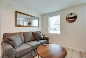 Pet-friendly Wareham Retreat Near Onset Beach! - Interni