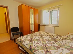 Apartment 1094 - Room