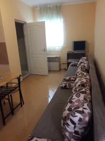 Studio Apartment for 2-4 Persons - Living area