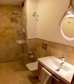 A.Emreli Suite Hotel - Bathroom