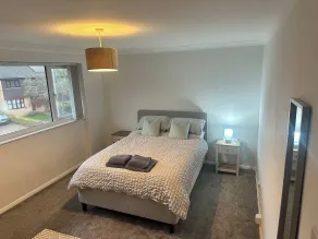 Willow House Sleeps 4 Family Travel Seaside Stay - Habitación