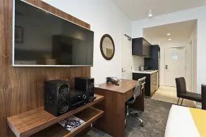 Quest Rockingham - Room