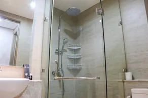 Nice And Relaxing 1Br At Gold Coast Apartment - Salle de bain