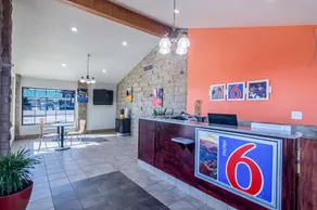 Motel 6 Childress, TX - Reception