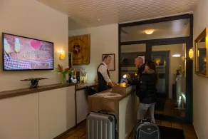 Ziegenbruch´s Gastronomie - Resepsjon