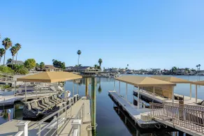 5 Min to Fast Water: Waterfront Discovery Bay Home - Interiör