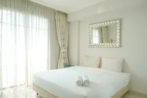 Homey And Comfort Stay 2Br Bellezza Apartment - Zimmer