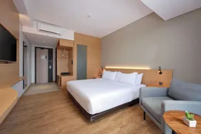 Harper Kupang by ASTON - Room
