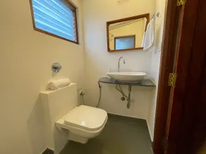Lahe by Loka - Bathroom