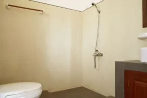 Malee Villa (Beach Inns Holiday Resort) - Bathroom