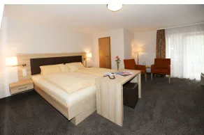 Hotel Hellers Twenty Four II -24h-Check-In- - Chambre