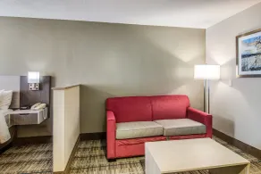 Quality Inn & Suites Grove City-Outlet Mall - Chambre