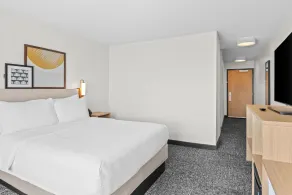 Spark by Hilton Traverse City - Zimmer