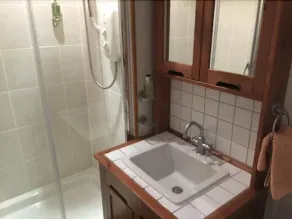The Old Inn - Bathroom