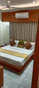 HOTEL DIAMOND - Room