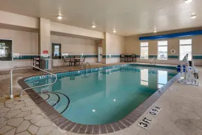 Comfort Inn & Suites Bryant - Benton - Piscine
