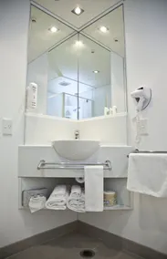 Quality Hotel Lincoln Green - Salle de bain