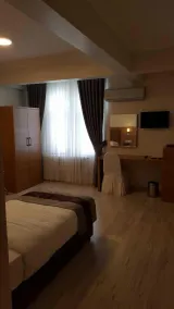 Engin Hotel - Room