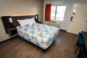 Motel 6-Ft. Pierce, FL - Chambre