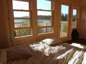 Retreat Private Island - Couples Only - Sur le lac Kawawaymog près du parc Algonquin - Chambre