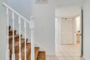 8 Mi to Disney World: Townhome w/ Balcony & Patio! - Intérieur