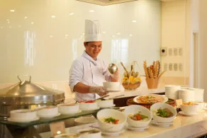 Vinpearl Beachfront Nha Trang - Restaurant