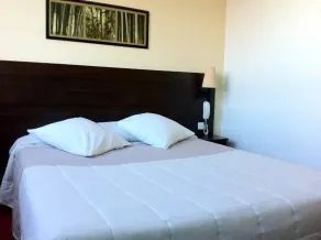 Orly Superior Hotel - Zimmer