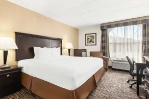 Best Western Hazlet Inn - Quarto