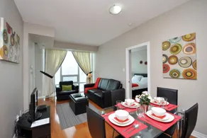 WhiteHall Suites - Mississauga - Rom