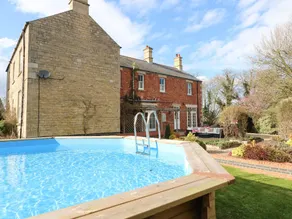 The Coach House - Pool