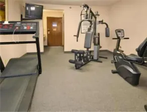 Baymont by Wyndham Corydon - Salle de remise en forme