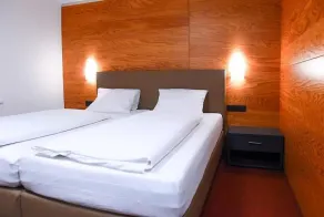 Appartamento con terrazza, giardino e sauna | Vista sulla montagna - Camera
