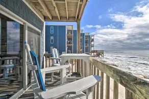Oceanfront Condo w/ Views in North Topsail Beach! - Interiør