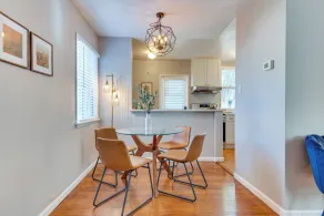 Centrally Located Burbank Duplex Near Hollywood! - Interiør