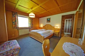 Pension Arnica B&B - Habitación