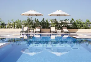 Mövenpick Hotel Apartments Al Mamzar Dubai - Piscine