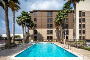 Holiday Inn Express Harlingen by IHG - Piscine