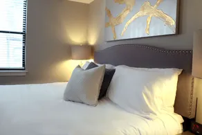 Charming One Bedroom Suite - Zimmer