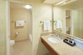 OUTRIGGER Waikiki Beach Resort - Salle de bain