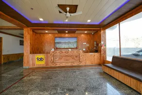 Fabhotel Snower - Reception