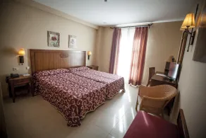 Gran Hotel Ciudad Del Sur - Room