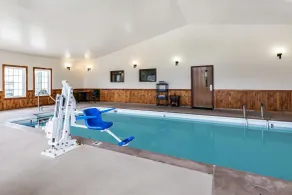 Econo Lodge Inn & Suites Dickson - Basseng