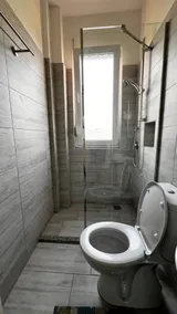 Brian Hotel - Bathroom