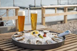 The Shoals Suites & Slips - Restaurant
