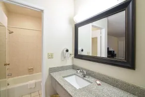 Skyway Inn - Seatac - Salle de bain